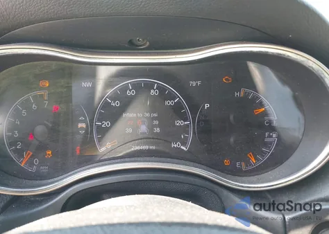 2016 Jeep Grand Cherokee Laredo from USA, damaged, VIN 1C4RJFAG8GC493101